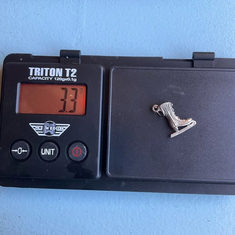 ⛸️ Sterling Silver Ice Skate Charm